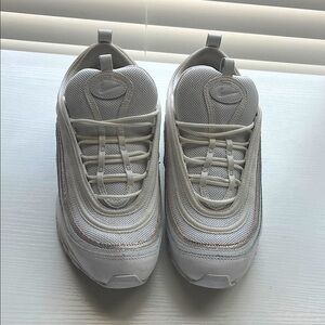 Nike Classic White Air max  Sneakers